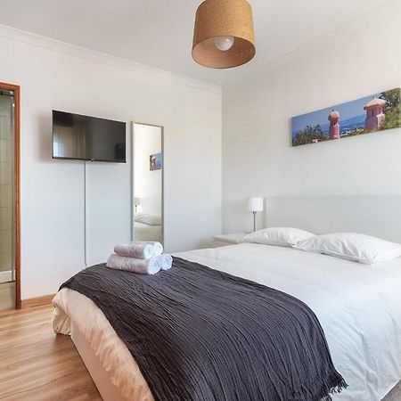 Hostwise - Spacious & Sunny Flat - 楼尔 外观 照片