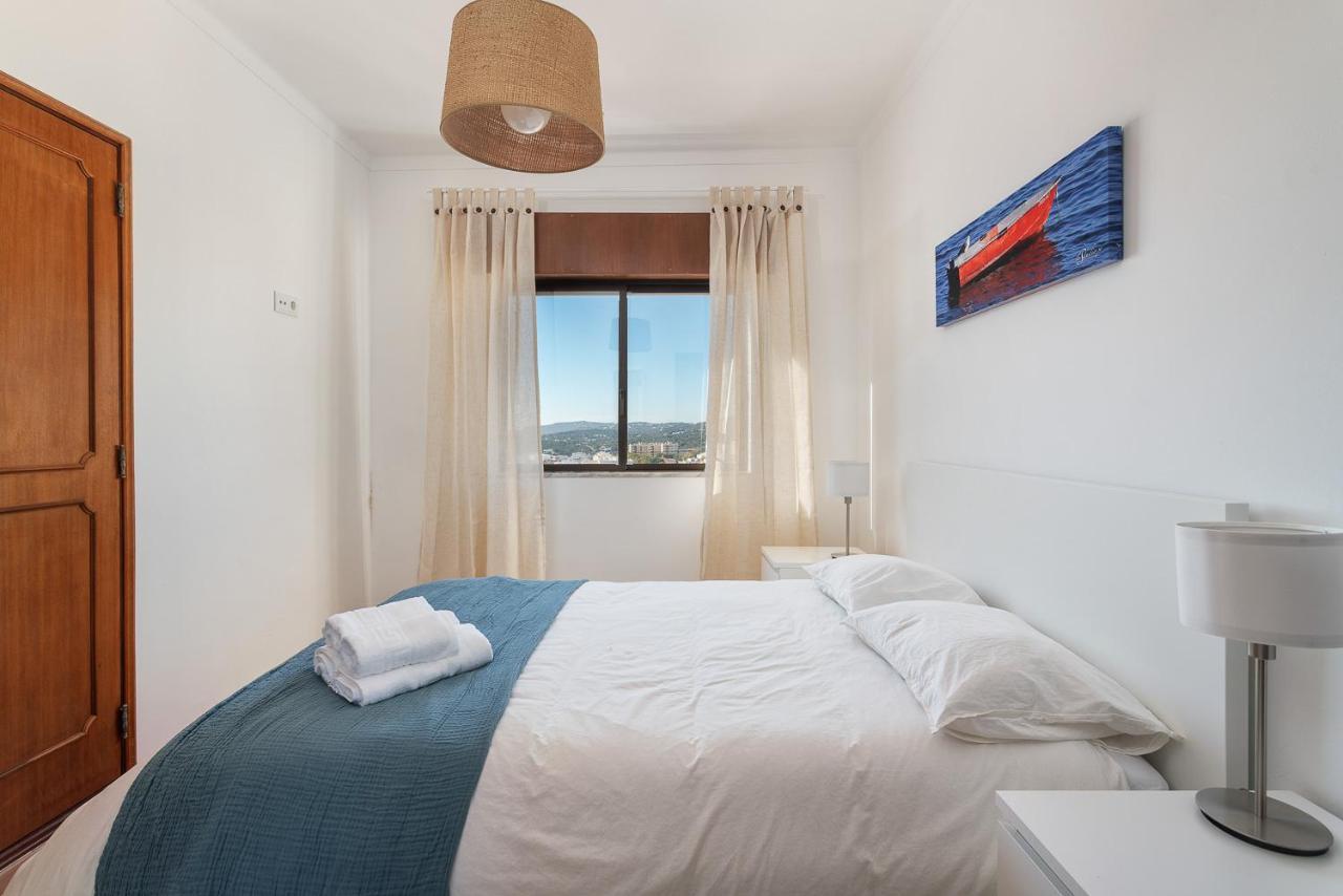 Hostwise - Spacious & Sunny Flat - 楼尔 外观 照片